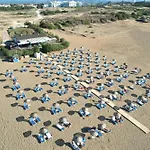 Ramada Resort Side