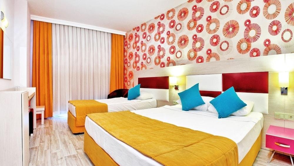 Hotel Ramada
