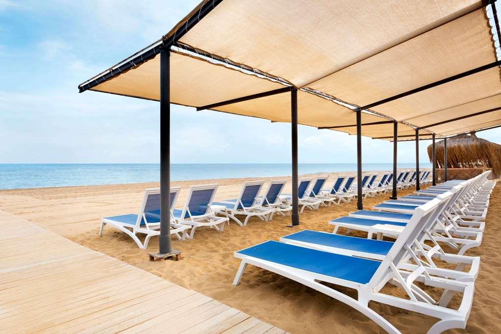 Ramada 4* Side