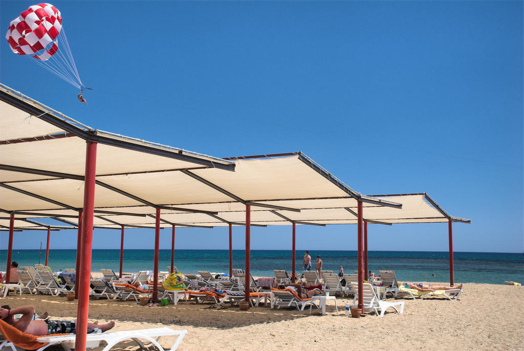 Ramada Hotel