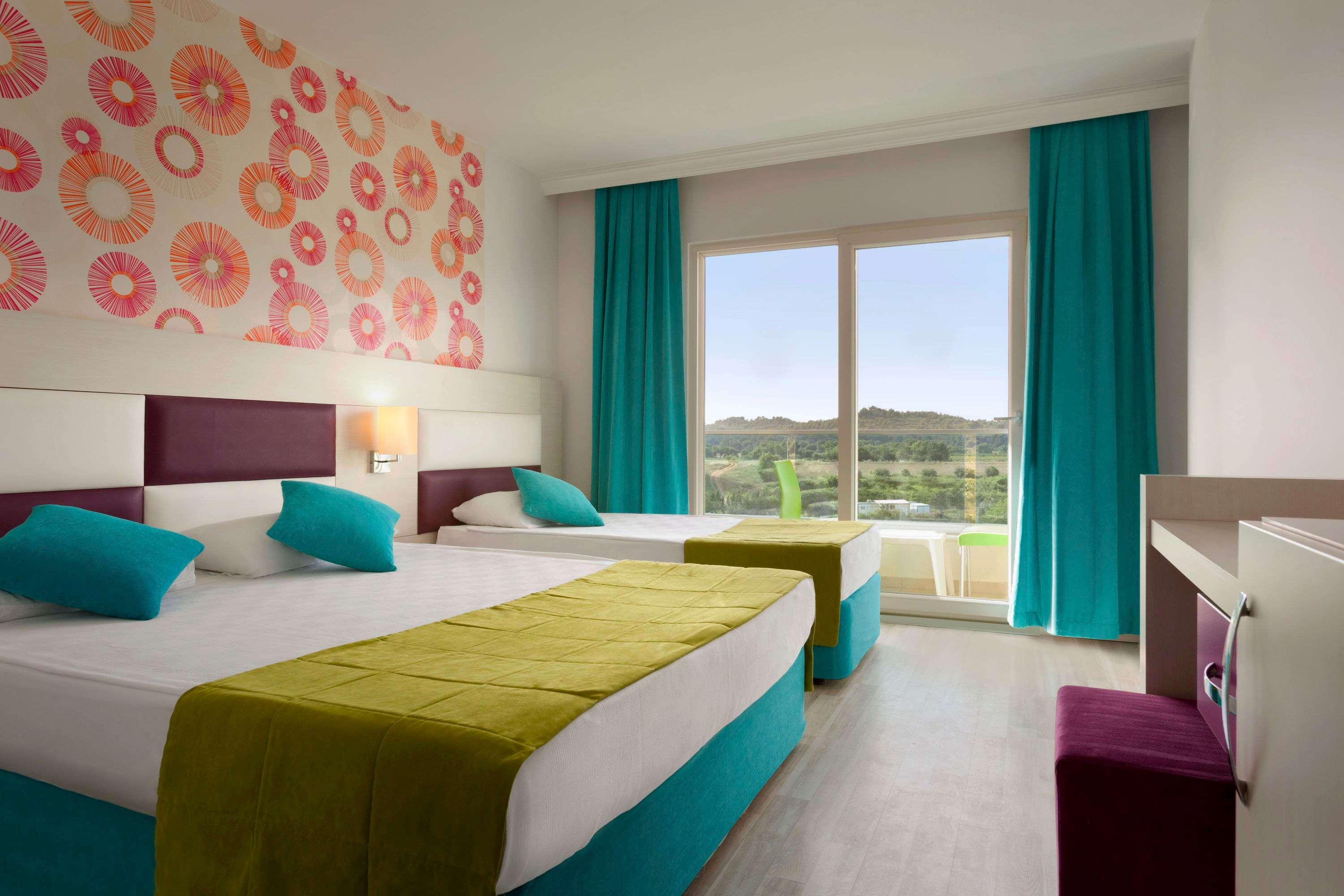 Hotel Ramada 4*